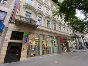 Pink Rose Boutiques Budapest